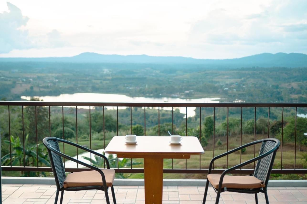 Hotel The Private 2 @ Khao Kho Zewnętrze zdjęcie